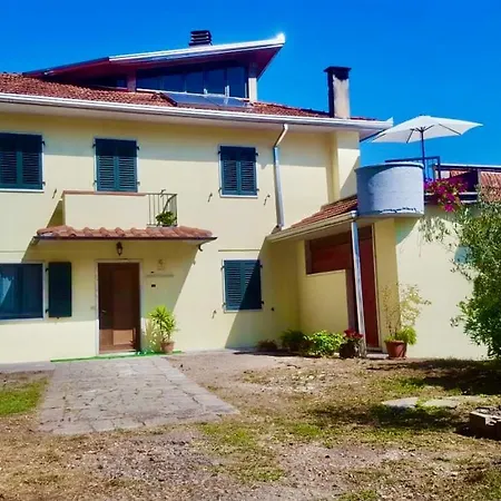 Le Apuane Holidays Country house Mezzana (Massa and Carrara)