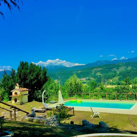 Le Apuane Holidays * Mezzana (Massa and Carrara)