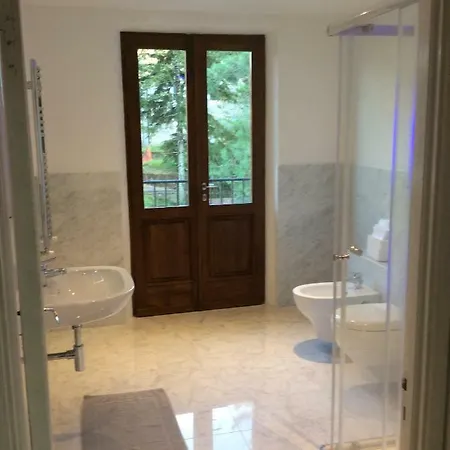Le Apuane Holidays Country house *