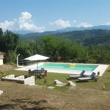 Le Apuane Holidays Country house Mezzana (Massa and Carrara)