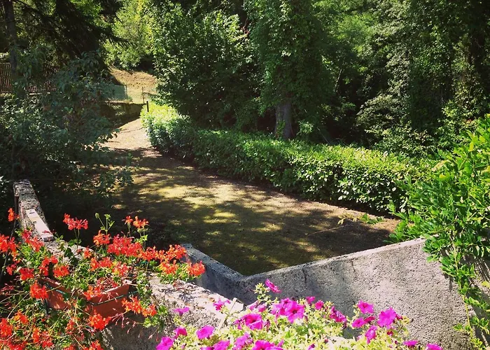 Le Apuane Holidays בית כפרי *